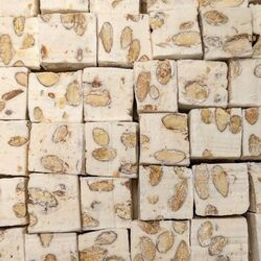 ✨ Nougat tendre aux amandes